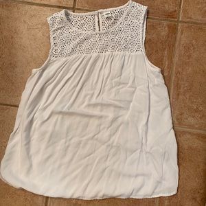 White tank top from old navy